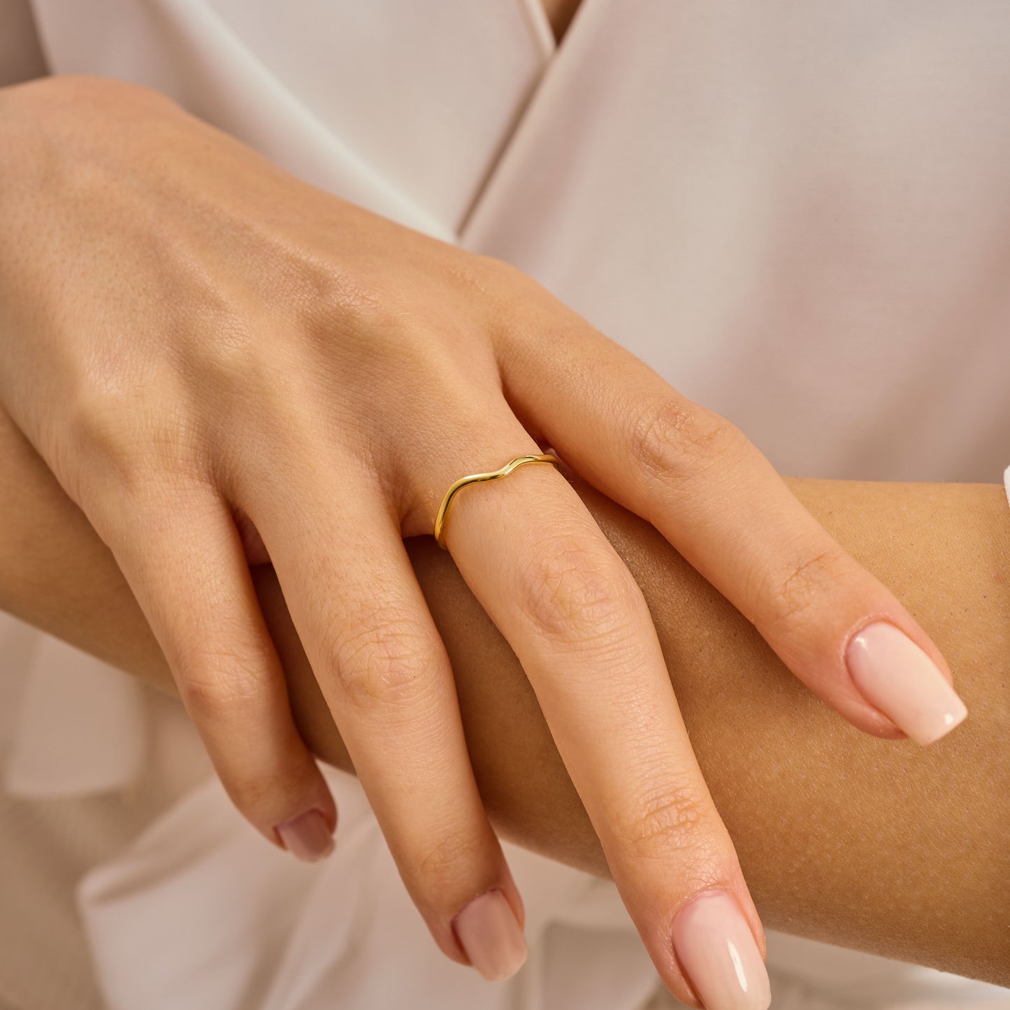Wave Ring Solid Gold | Minimalist Ocean Wave Stacking Band | Dainty Curved Wedding Ring | Solid Gold Handmade Jewelry Gift for Her