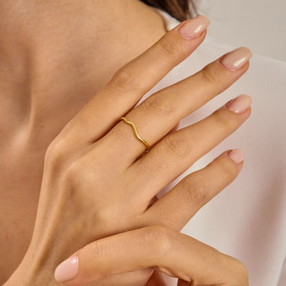 Wave Ring Solid Gold | Minimalist Ocean Wave Stacking Band | Dainty Curved Wedding Ring | Solid Gold Handmade Jewelry Gift for Her