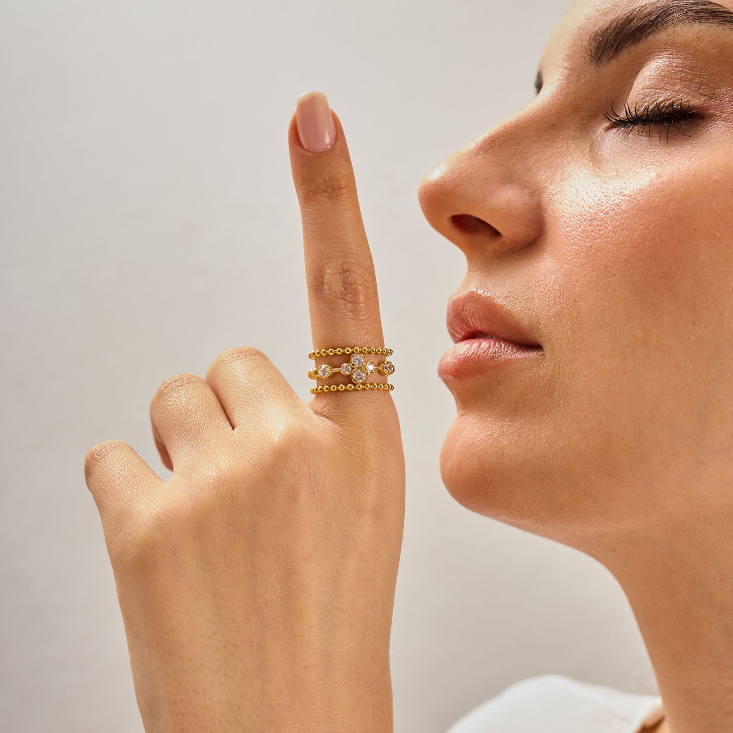 Wide Beaded Gold Ring with Moissanite, Modern Stacking Ring, Minimal Luxury Jewelry, Anniversary Gift