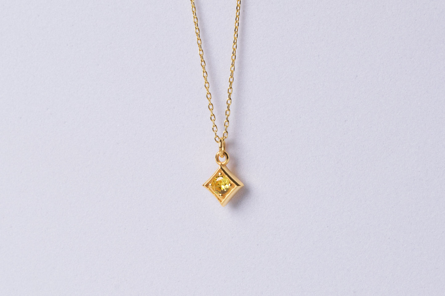 Dainty Citrine Stone Necklace inSolid Gold: Minimalist Birthstone Jewelry for Women