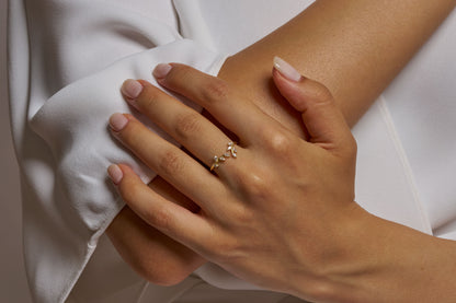 Leaf Diamond Cut Moissanite Cluster Ring: Elegant Leaf Design Jewelry in Silver & Gold Options