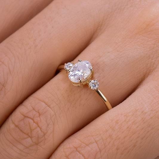 Oval Cut Three-Stone Gold Ring – Elegant Minimalist Engagement Ring