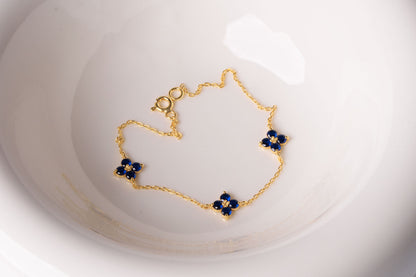 Sapphire  Flowers Bracelet, Handmade Floral Bracelet with Green Gemstones, Elegant Flower Bracelet for Her, Nature Inspired Bracelet