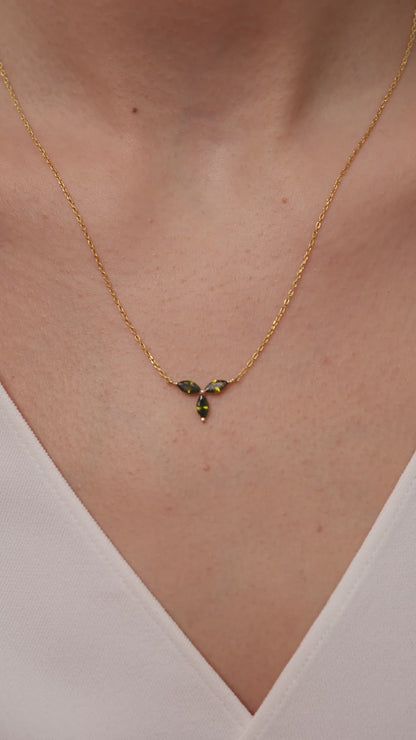 ÜçPeridot Markiz Taşlı Kolye (127)